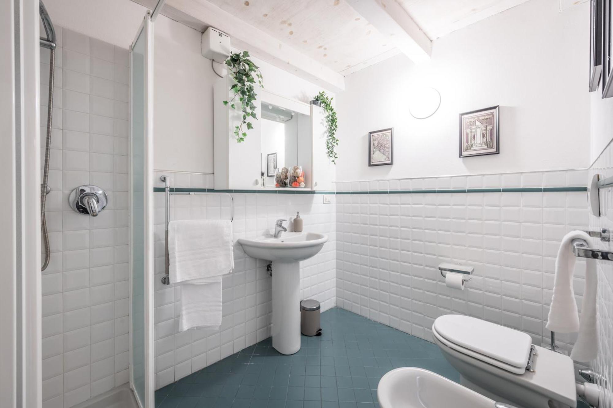 Ab Plus - Via Santo Stefano 62 Болонья Экстерьер фото